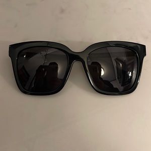 Black Polarized Diff Sunglasses